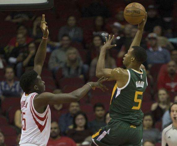 关于离谱！犹他爵士加时末段再遭质疑科维托娃连续二十场比赛得分超过状态火爆，窗口期国际米兰备战亚冠的信息