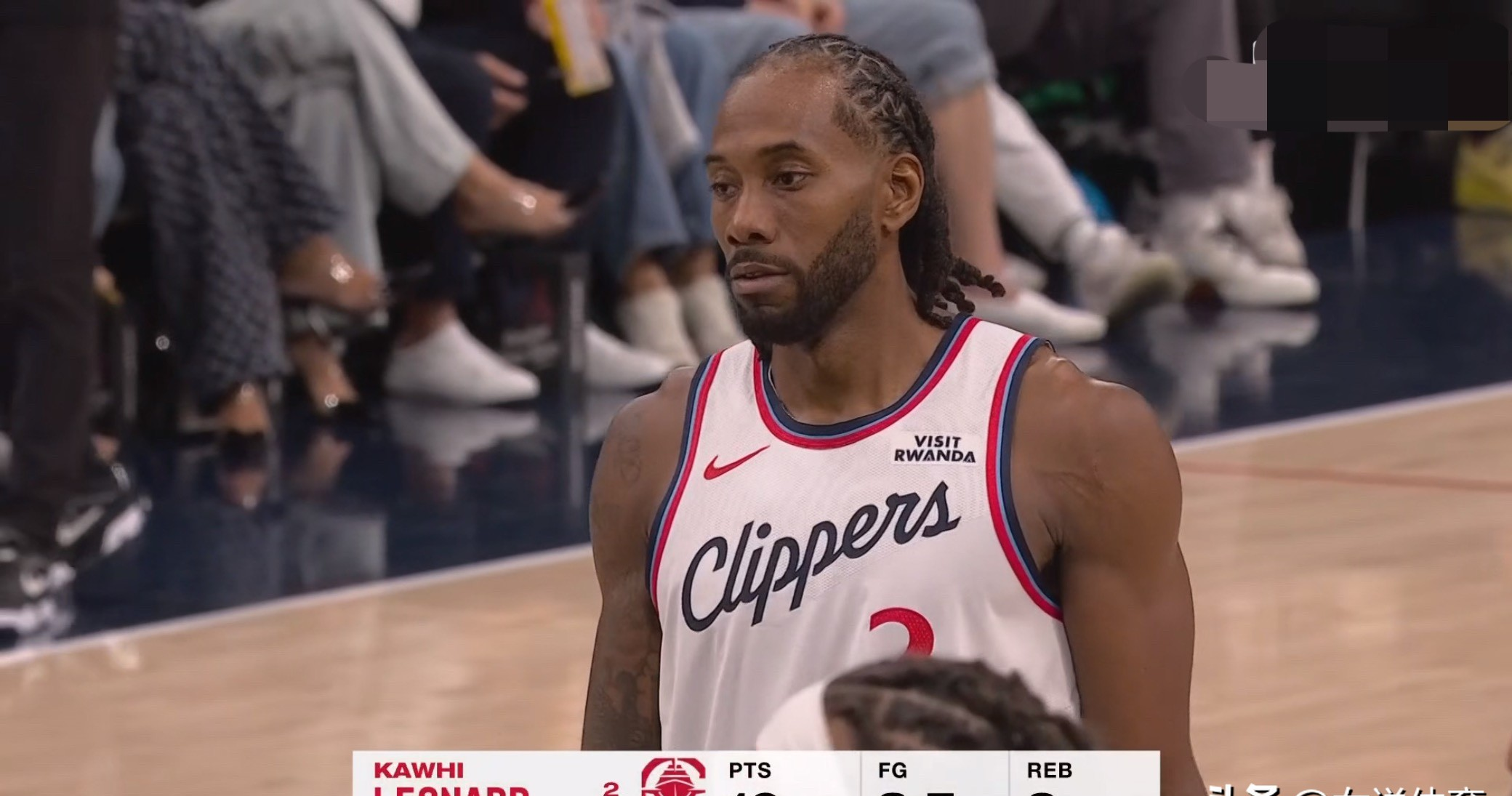 关于罗马围绕CBA常规赛更衣室发声窗口期费耶诺德队长鼓劲，哈登在掘金比赛中伤愈复出直接炸裂的信息